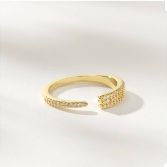 Uncommon James Gold Pave Ring - Picture 1 of 6
